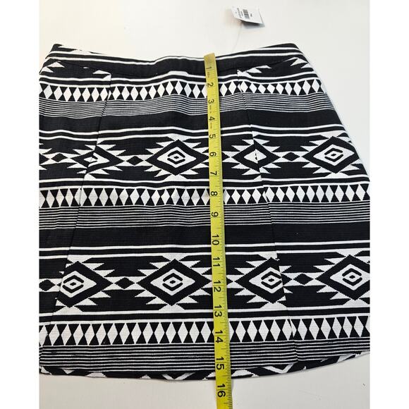 NWT Hollister size small Aztec black white tribal print boho preppy a line midi - Picture 7 of 7